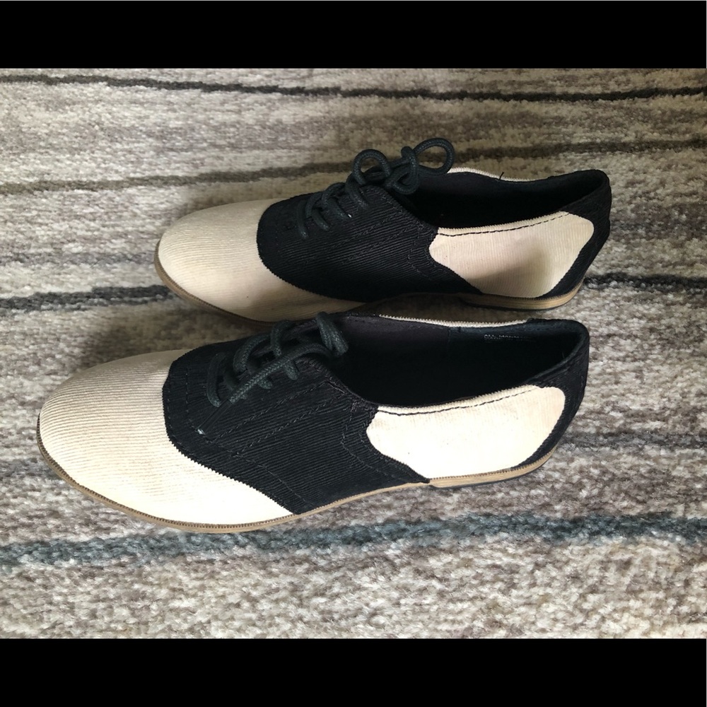 💕American Rag Woman’s Shoes💕 - Picture 9 of 12